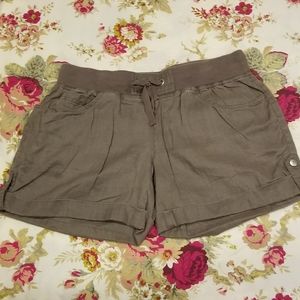 London Jean brown linen shorts size small